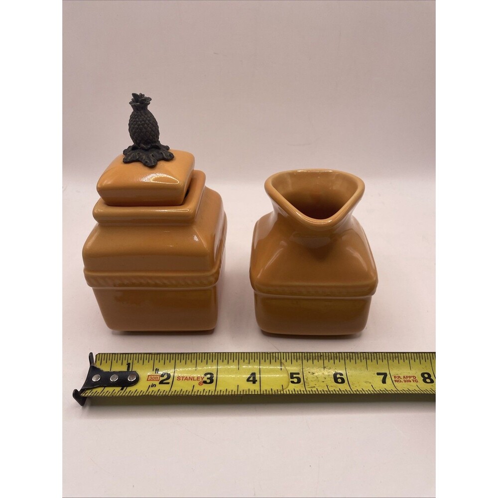 Belaverra Cream And Sugar Set with Metal Holder - Mustard Yellow